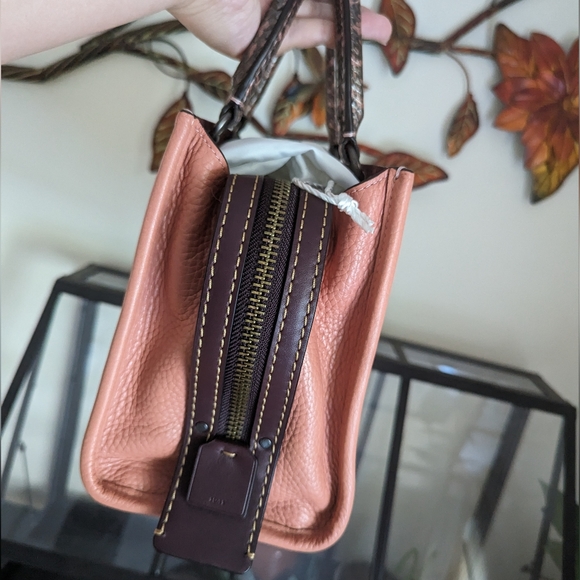 ❌SOLD CGR❌ COACH Exotic Rogue 25 in Melon - Picture 3 of 5